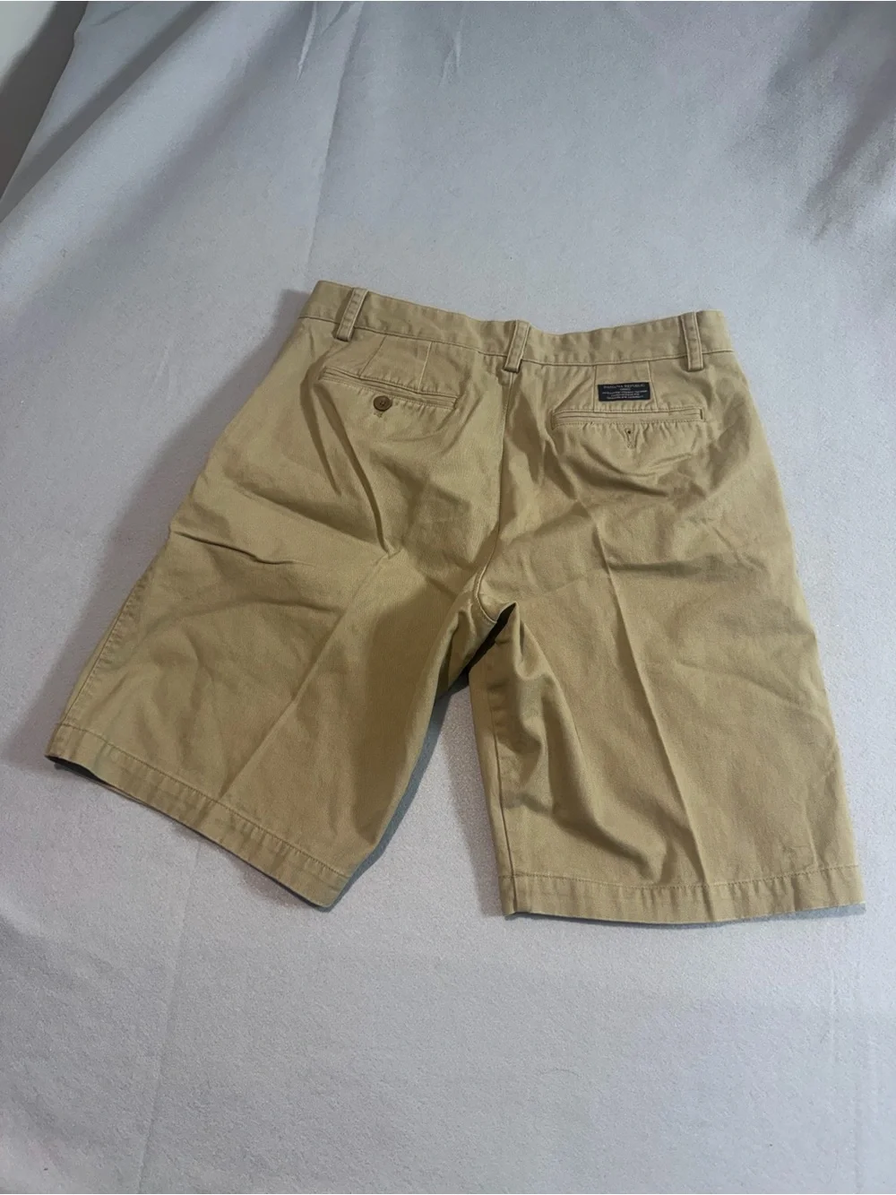 Banana Republic Men's Flat Front Shorts in Tan